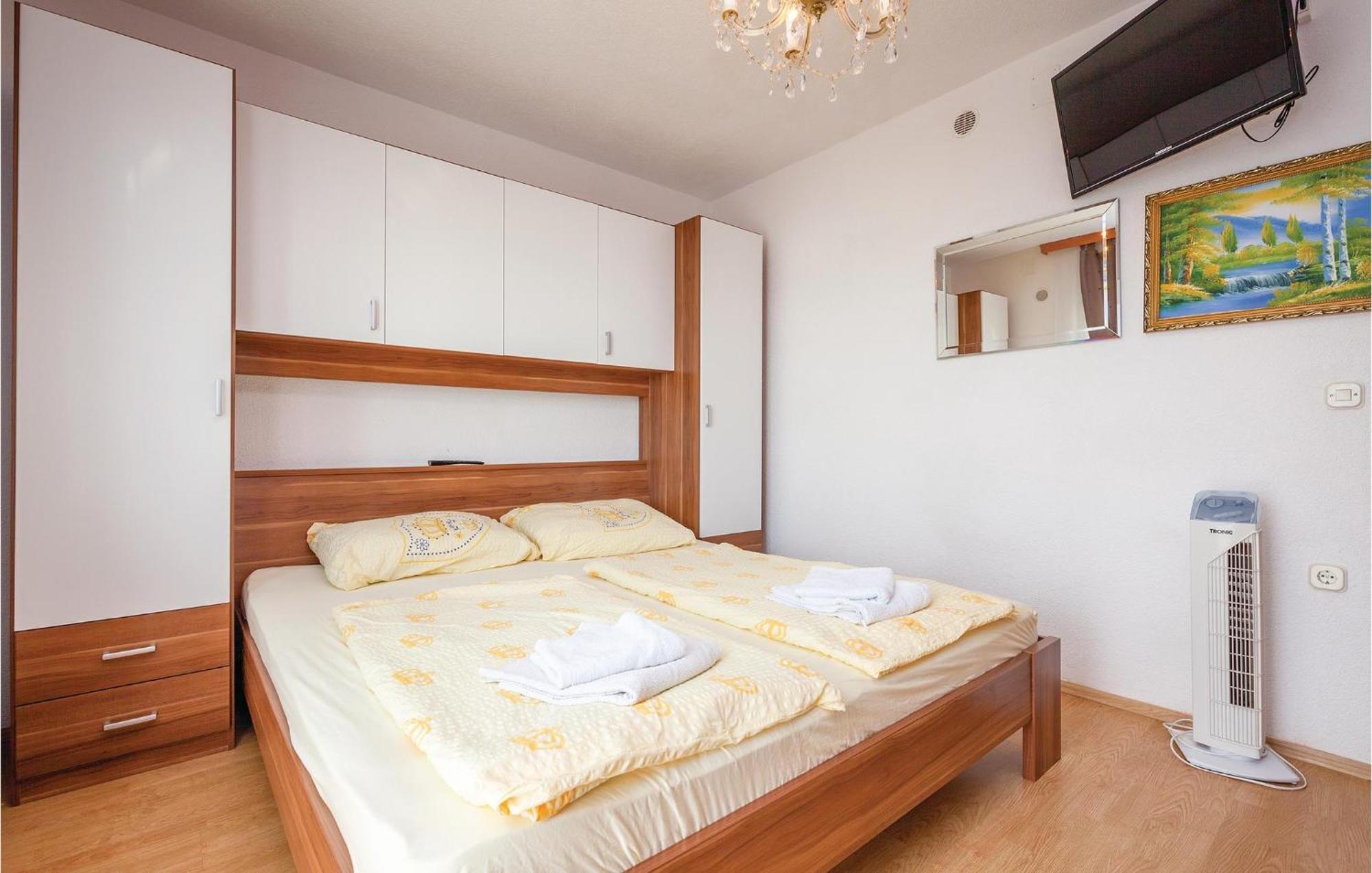 Stunning Apartment In Crikvenica With Wifi Zewnętrze zdjęcie