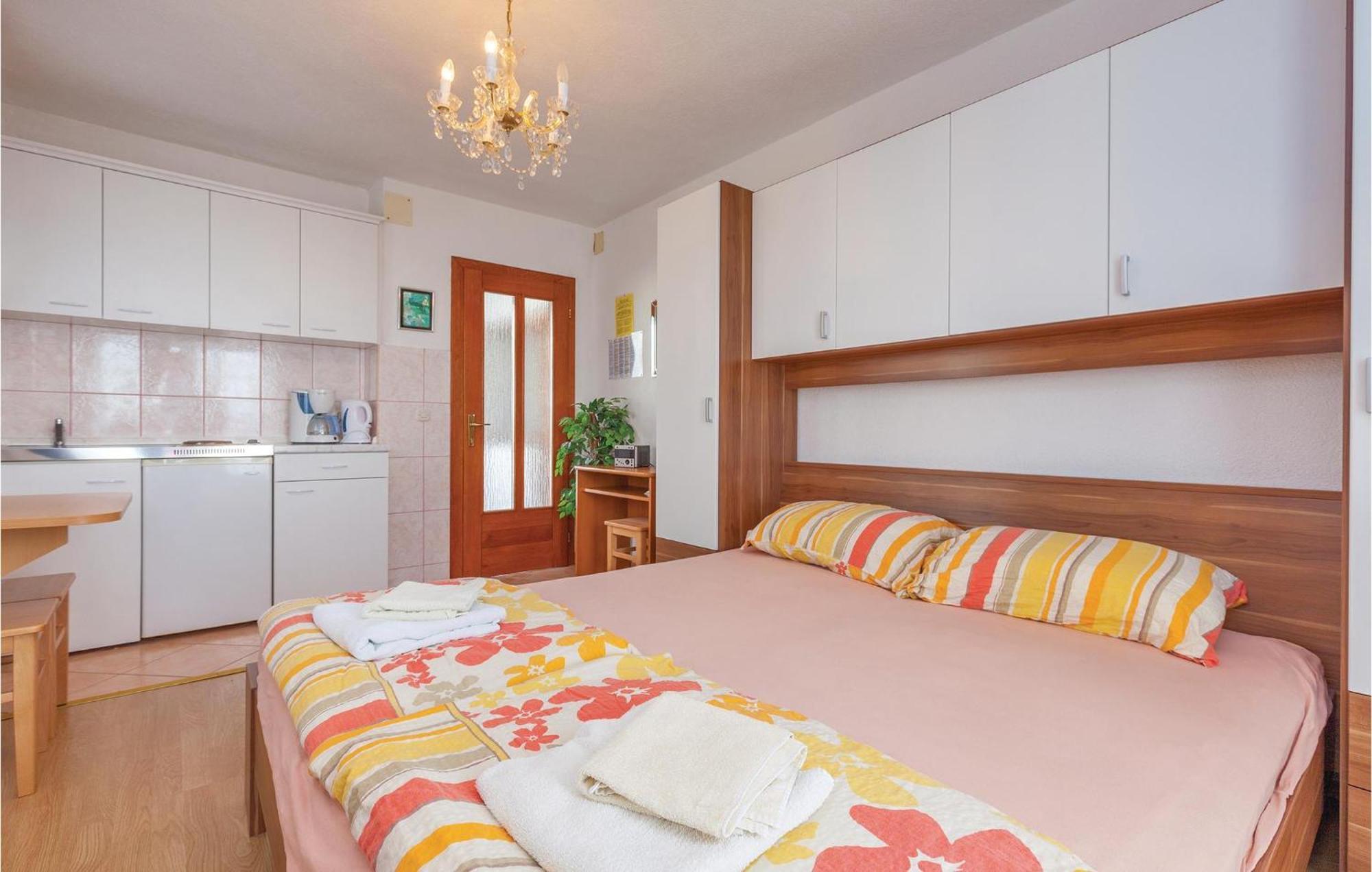 Stunning Apartment In Crikvenica With Wifi Zewnętrze zdjęcie