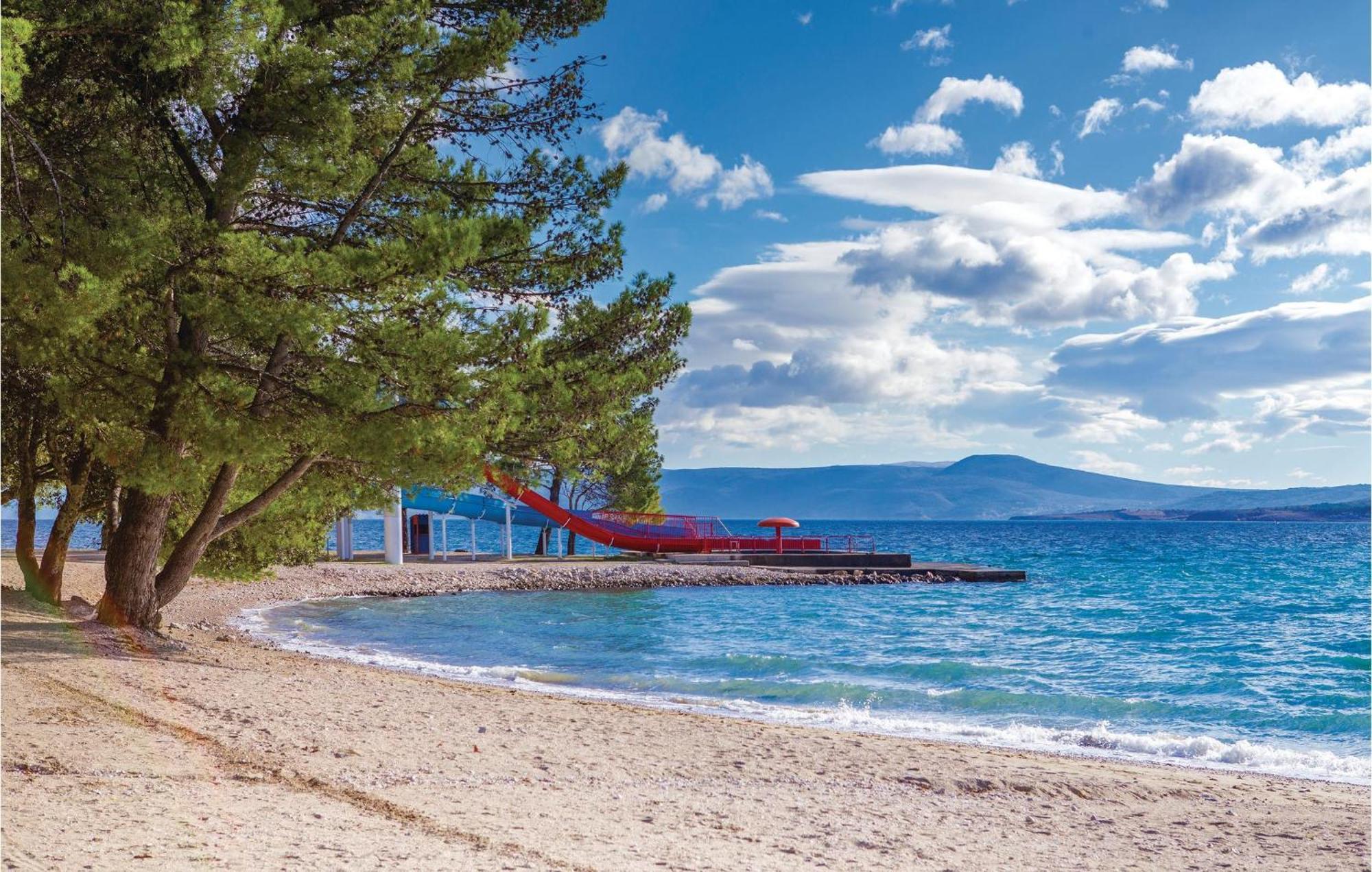 Stunning Apartment In Crikvenica With Wifi Zewnętrze zdjęcie